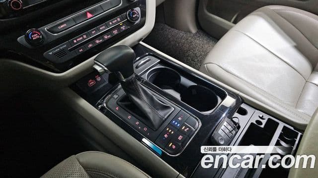 Kia All New Carnival Noblesse, 2018 9