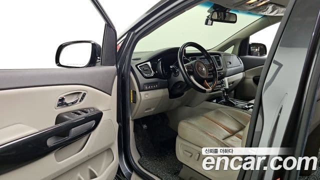 Kia All New Carnival Noblesse, 2018 10