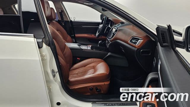 Maserati 기블리 3세대, 2014 11