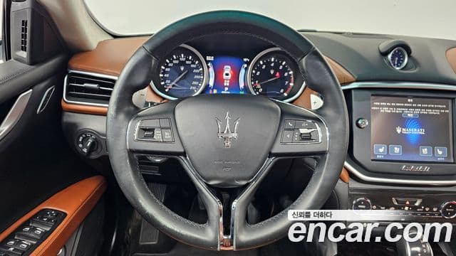 Maserati 기블리 3세대, 2014 13