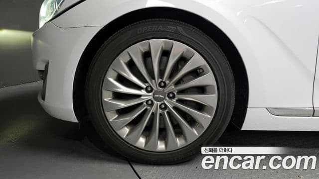 Genesis EQ900 Premium Luxury, 2018 все фото