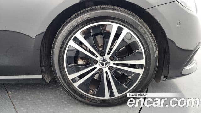 Mercedes-Benz E-класс W213 Avantgarde, 2021 все фото