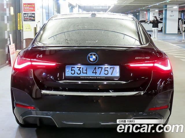BMW i4 eDrive40 M Sport Pro, 2024 все фото