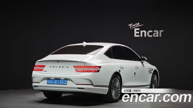 Genesis electrified G80 (RG3) e-AWD, 2022 2