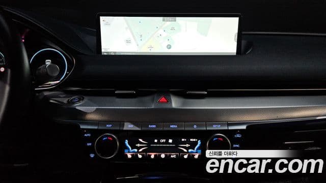 Genesis electrified G80 (RG3) e-AWD, 2022 15