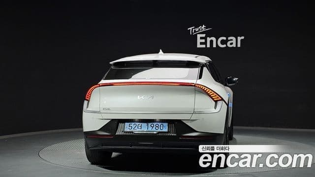 Kia EV6 Air, 2022 4