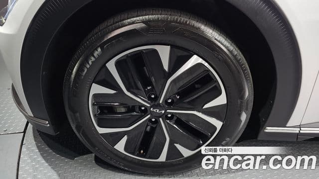 Kia EV6 Air, 2022 все фото