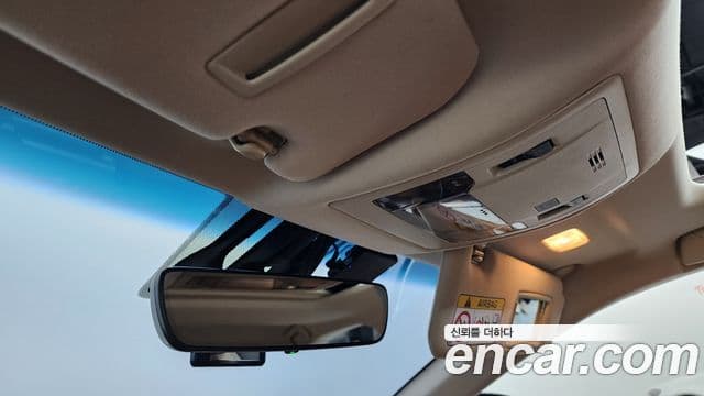 Lexus New ES300h XV60, 2017 17