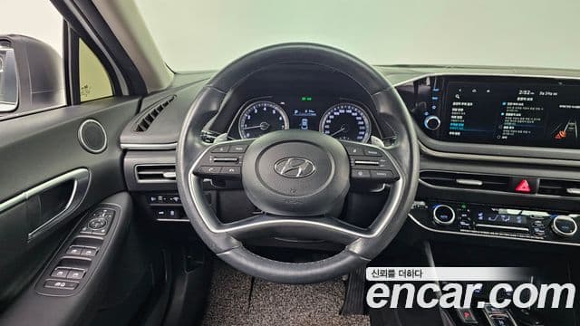 Hyundai Sonata (DN8) Premium Family, 2021 13