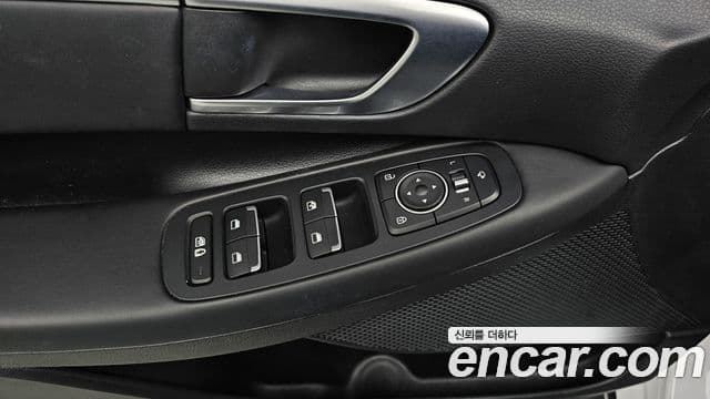 Hyundai Sonata (DN8) Premium Family, 2021 18