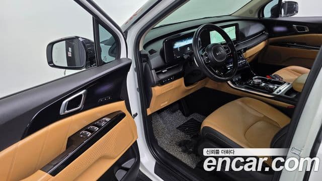Kia Carnival 4세대 Signature, 2022 11