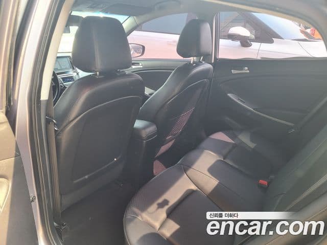 Hyundai Accent(новый кузов / новое поколение) Modern, 2016 15