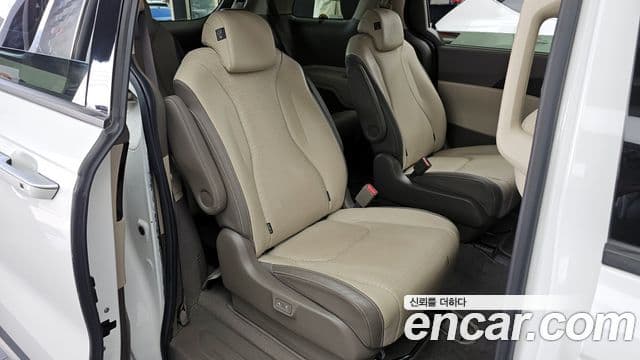 Kia Carnival 4세대 Signature, 2022 12