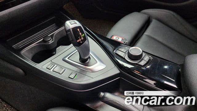 BMW 1시리즈 (F20) 118d Sport 5도어, 2016 9