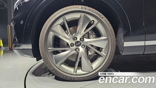 Genesis GV70, 2025 все фото