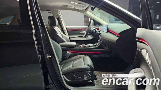 Genesis GV70, 2025 10