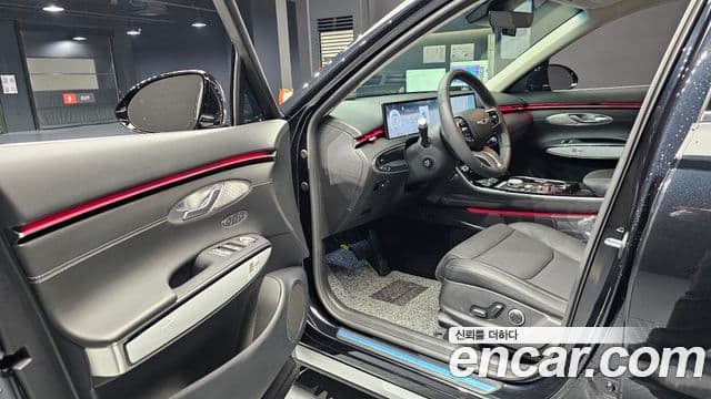 Genesis GV70, 2025 11