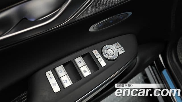 Genesis GV70, 2025 16