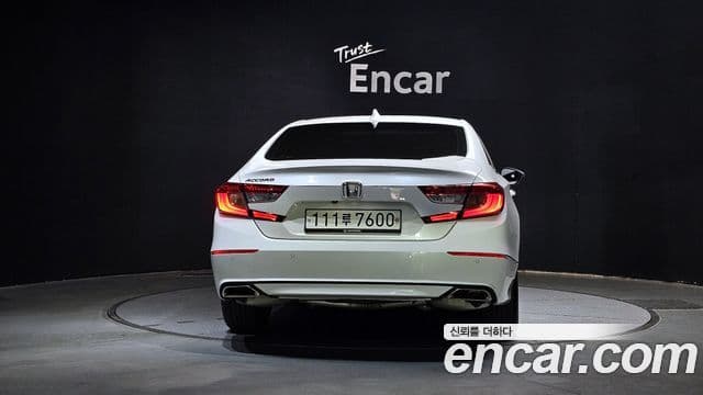 Honda Accord 10세대 1.5 турбо, 2019 4
