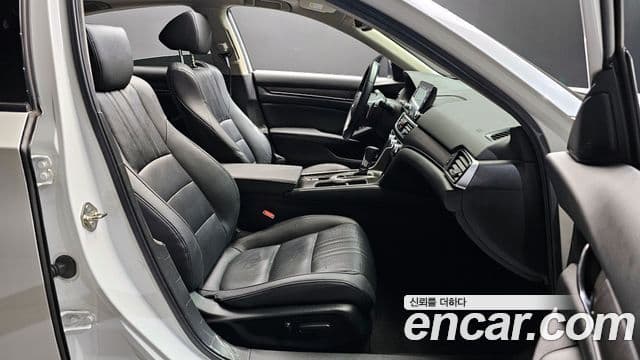 Honda Accord 10세대 1.5 турбо, 2019 10