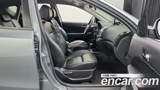 Hyundai i30 Luxury, 2010 10