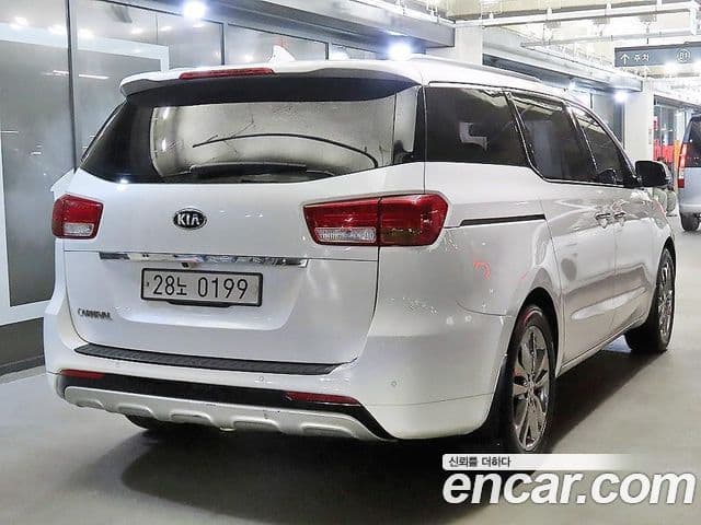 Kia All New Carnival Prestige, 2017 4