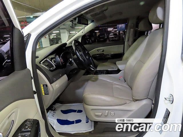 Kia All New Carnival Prestige, 2017 6
