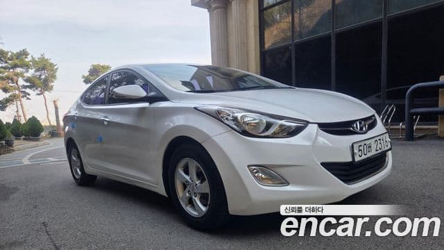 Hyundai Avante MD M16 GDI Smart, 2013 1