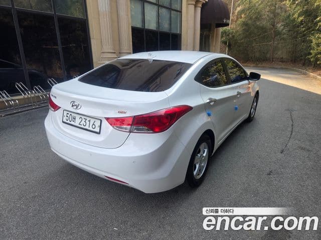 Hyundai Avante MD M16 GDI Smart, 2013 6
