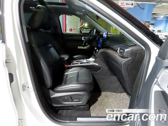 Ford Explorer 6세대 2.3 Limited 4WD, 2021 13