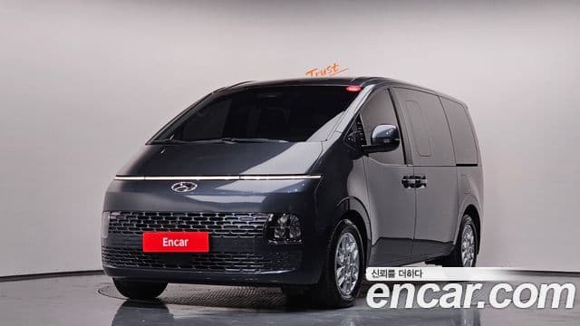 Hyundai Staria Modern, 2022 1