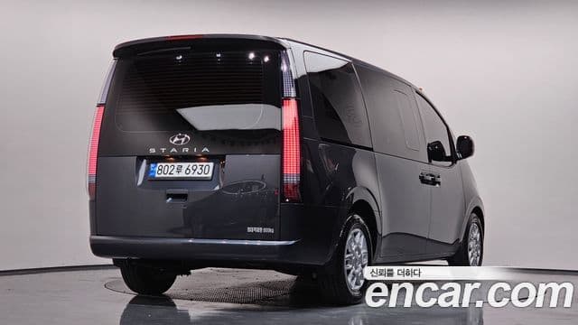 Hyundai Staria Modern, 2022 2
