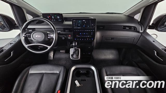 Hyundai Staria Modern, 2022 7