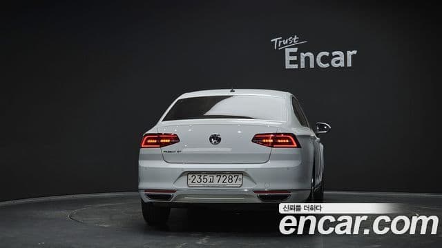 Volkswagen Passat GT(B8), 2018 4