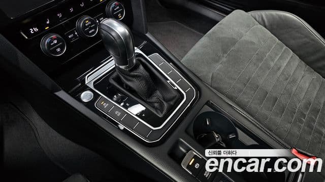 Volkswagen Passat GT(B8), 2018 9