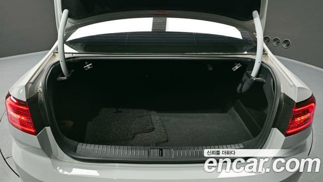 Volkswagen Passat GT(B8), 2018 20