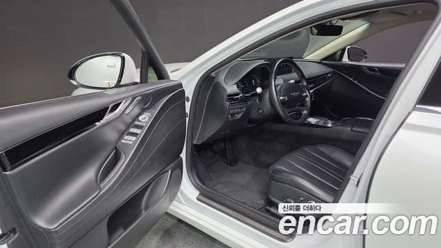 Genesis G80 (RG3) бензин 2.5 турбо AWD, 2022 10