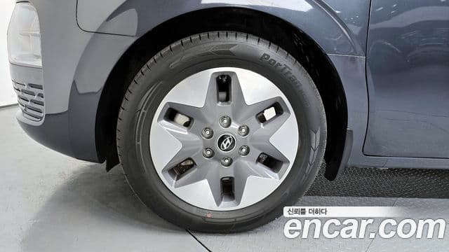 Hyundai Staria Modern, 2022 все фото