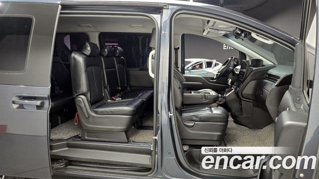 Hyundai Staria Modern, 2022 12