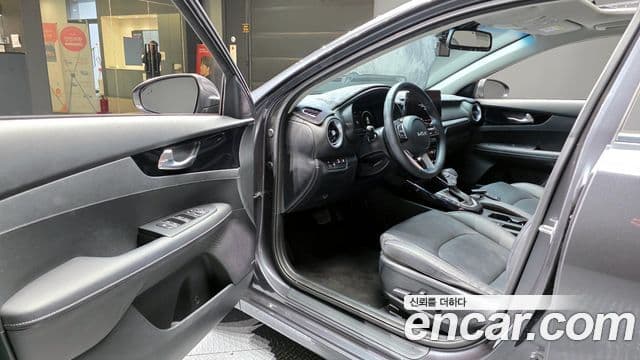 Kia The / новый New K3 2세대 Noblesse, 2022 11