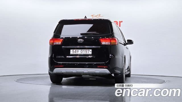 Kia All New Carnival Noblesse, 2017 4