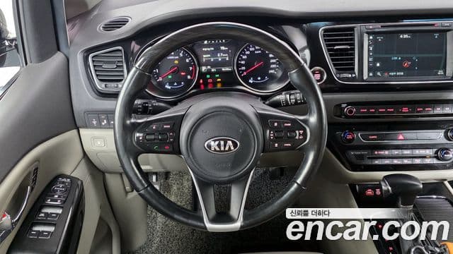 Kia All New Carnival Noblesse, 2017 13