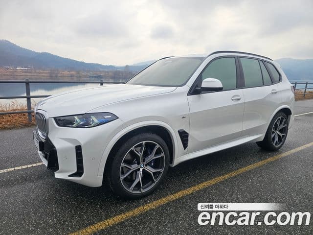 BMW X5 (G05) xDrive 40i M Sport, 2025 1