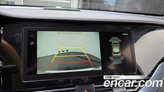 Kia Niro Plus Air (таксомоторный тип), 2023 15