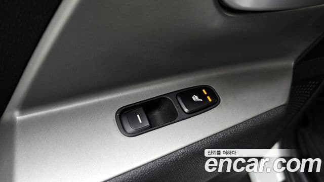 Kia Niro Plus Air (таксомоторный тип), 2023 18