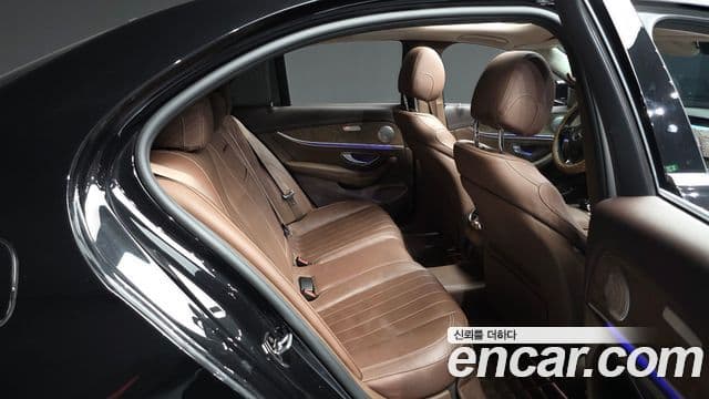 Mercedes-Benz E-класс W213 Exclusive, 2017 12