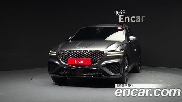 Genesis GV70, 2021 3