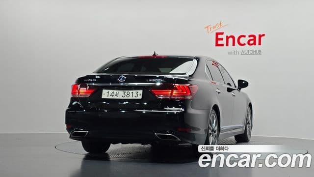 Lexus LS600hL XF40, 2013 4