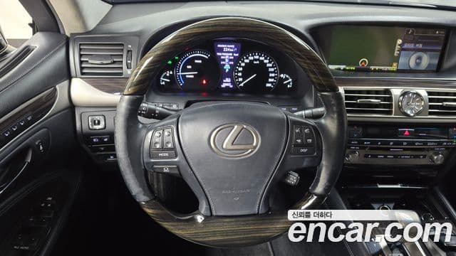 Lexus LS600hL XF40, 2013 13