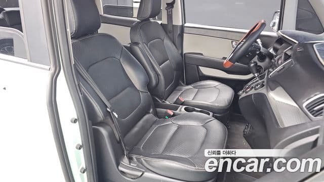 Kia Ray Deluxe, 2015 10